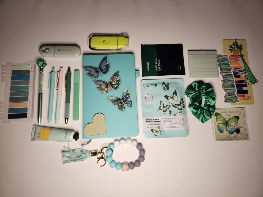 The Greens Essentials Mystery Bundle